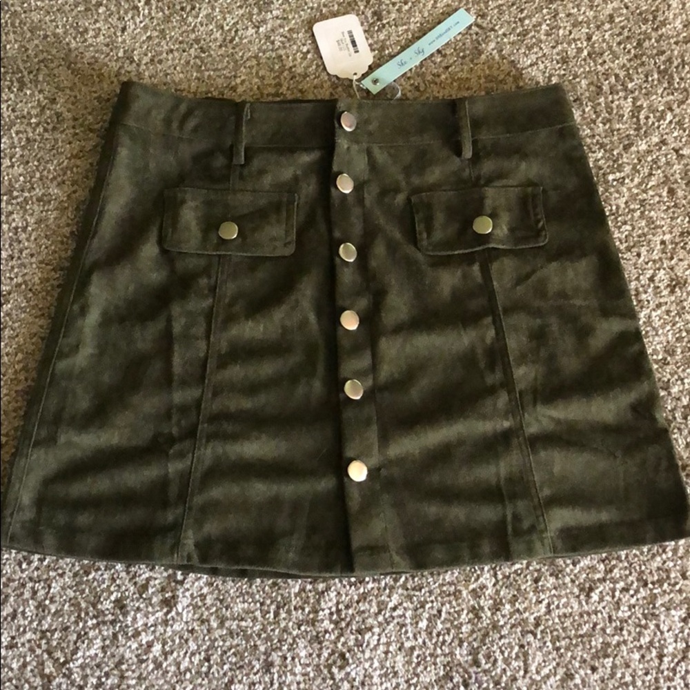 Dark green button up skirt